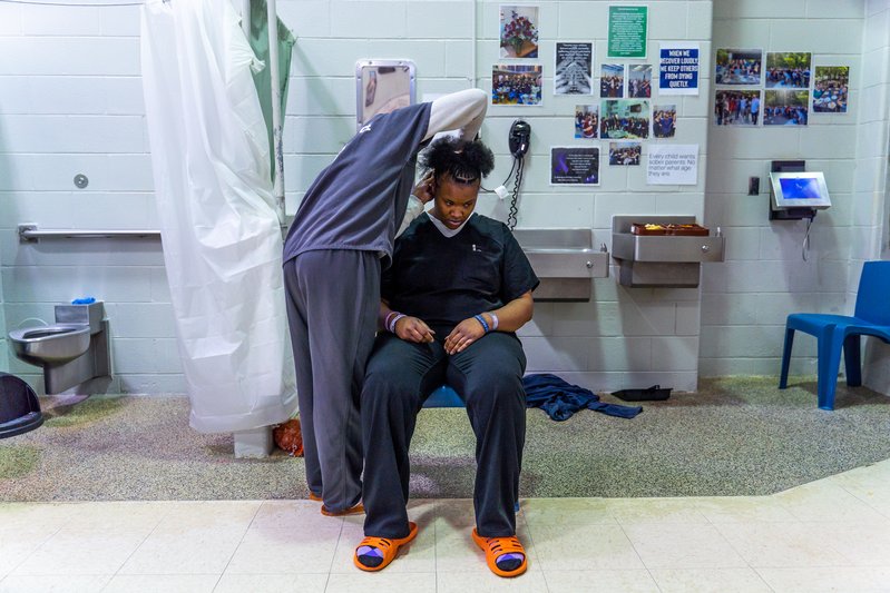 e0c267af-abb7-4bb4-84ba-4b5f80b74d1d